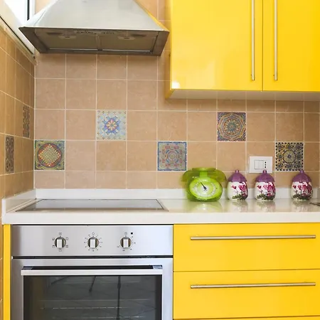 Ai Due Leoni * 카프리